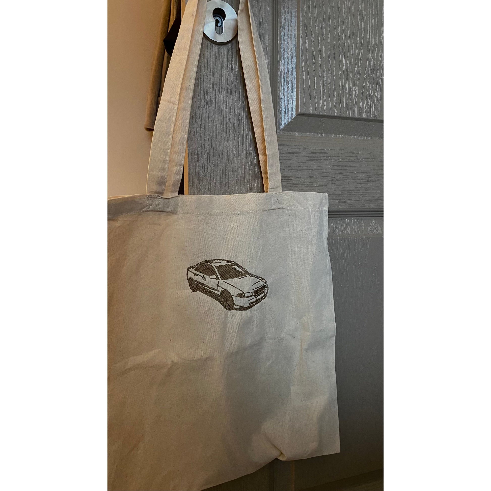 Personalized Tote Bag with embroidered silhouette
